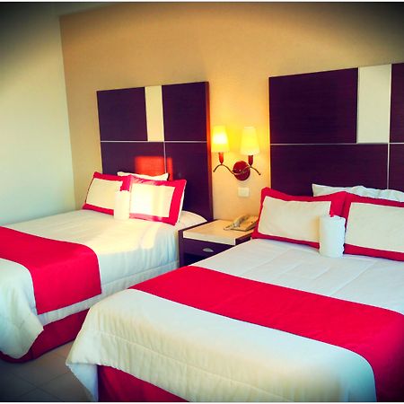 Hotel Baluartes Campeche Exterior foto