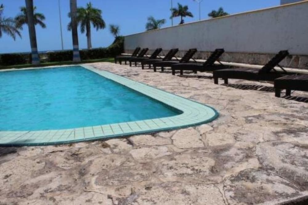 Hotel Baluartes Campeche Exterior foto