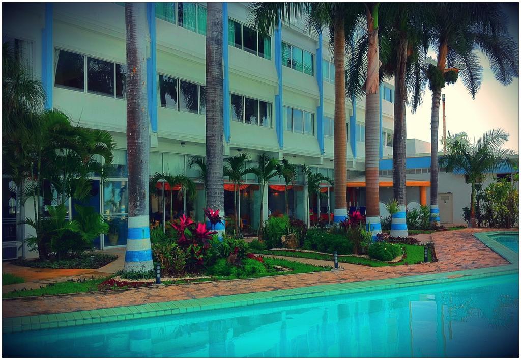 Hotel Baluartes Campeche Exterior foto
